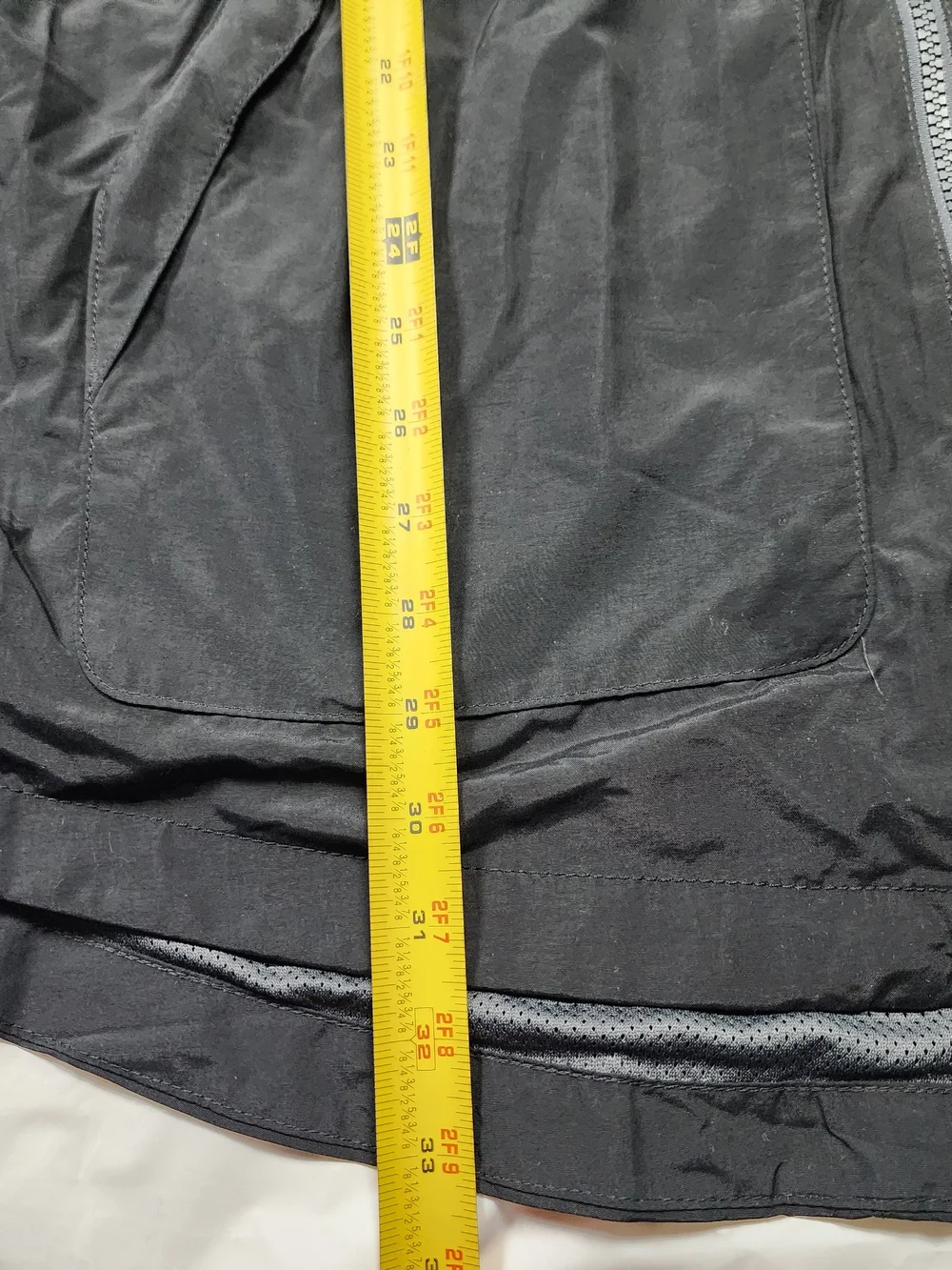 Carharrt Women's Rain Defender Relaxed Fit Lightweight Black Coat Size 2xlarge